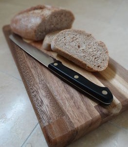 normal_rectangular-oak-chopping-board[3]